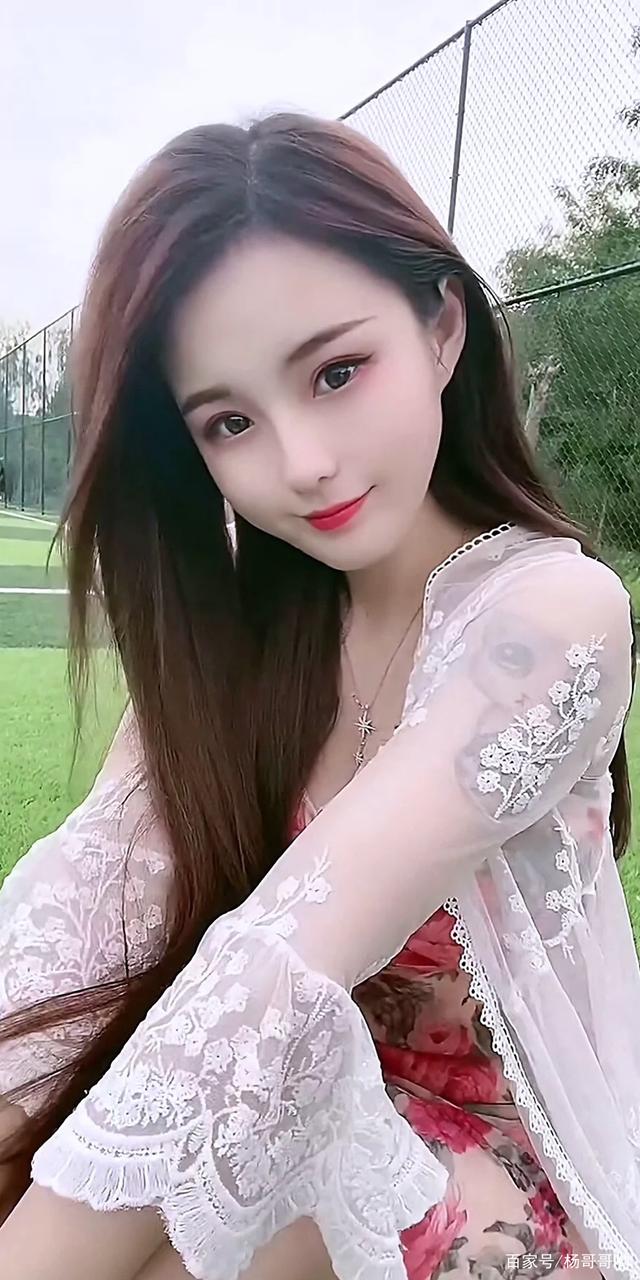 丽江榆林私人伴游章紫曦