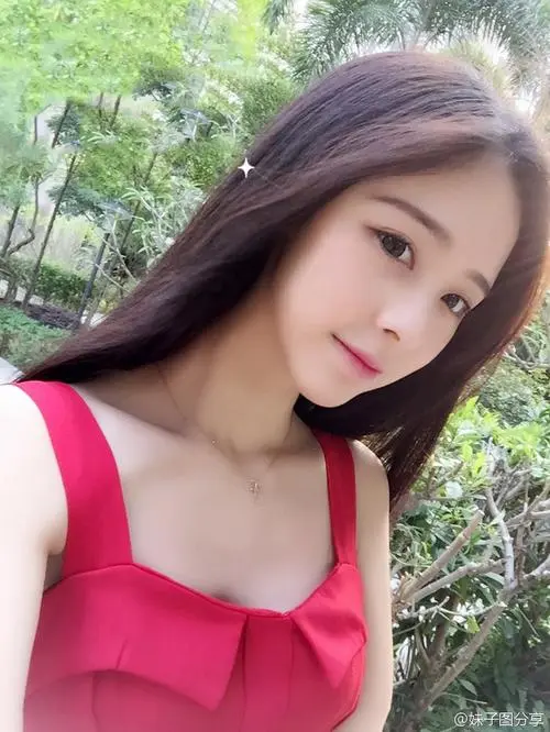 丽江贵阳私人伴游童佳丽