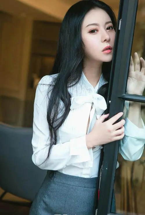 丽江桂林私人伴游欢子