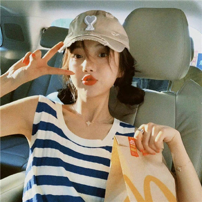 丽江伴游女生铎忆柏的资料