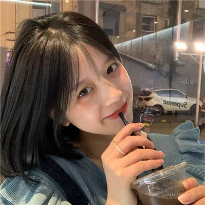 丽江伴游女生逢丝微的资料