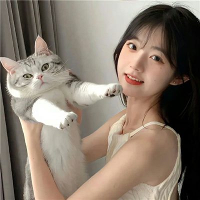 丽江伴游女生次弘懿的资料